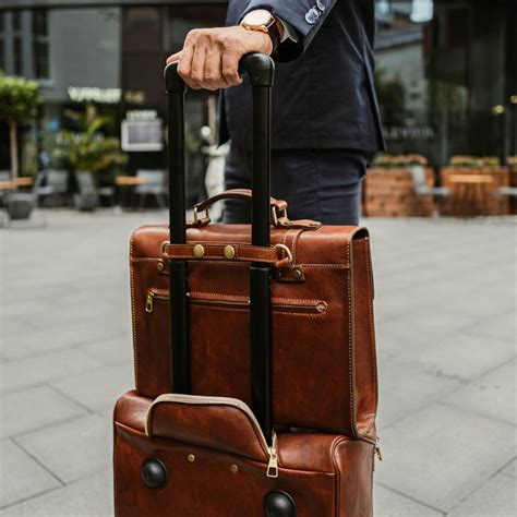 best travel bags for men.